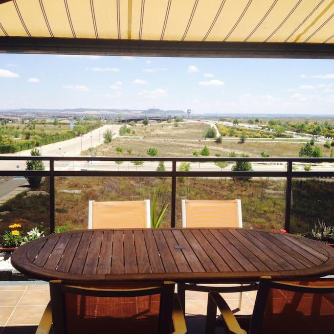 Atico, Piscina, Ac, Wi-Fi Y Parking Gratis, Gran Terraza, Vut 47-79 Apartment Arroyo de la Encomienda Exterior photo